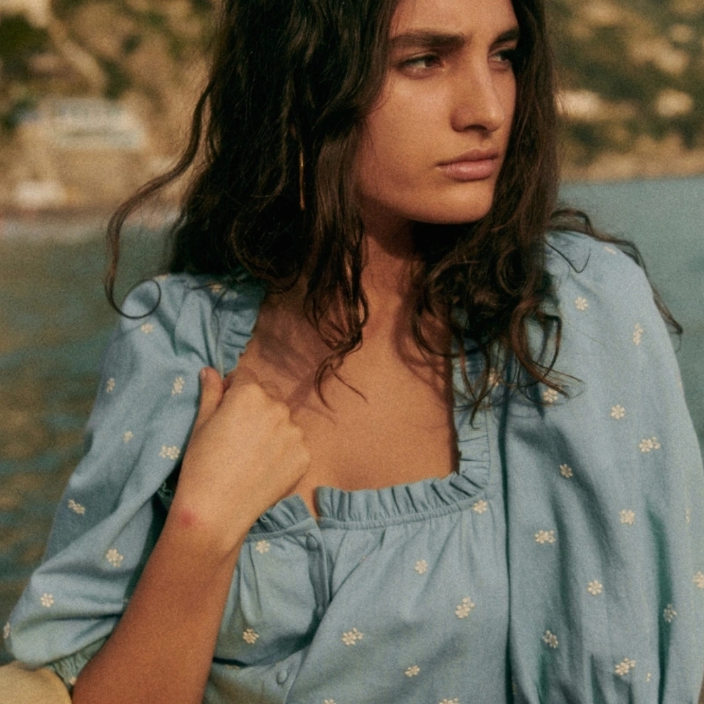 NWT Sezane Kellia Embroidered Top Sz 8 US